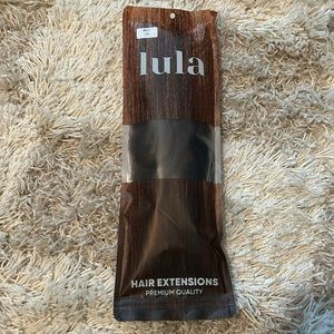 Lula Wavy Halo Extensions NWT dark brown 16”